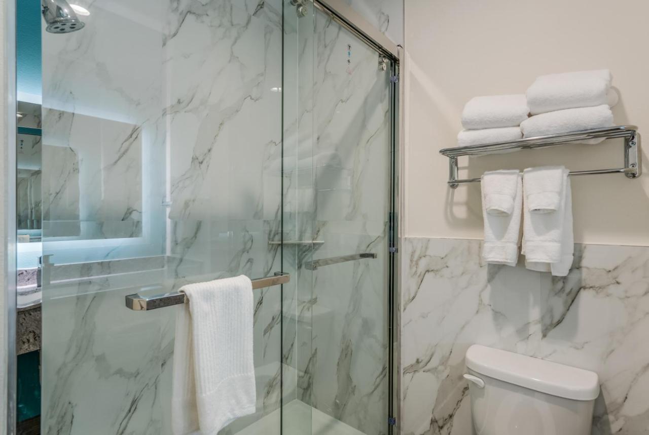 Americas Best Value Inn & Suites Katy Exteriör bild