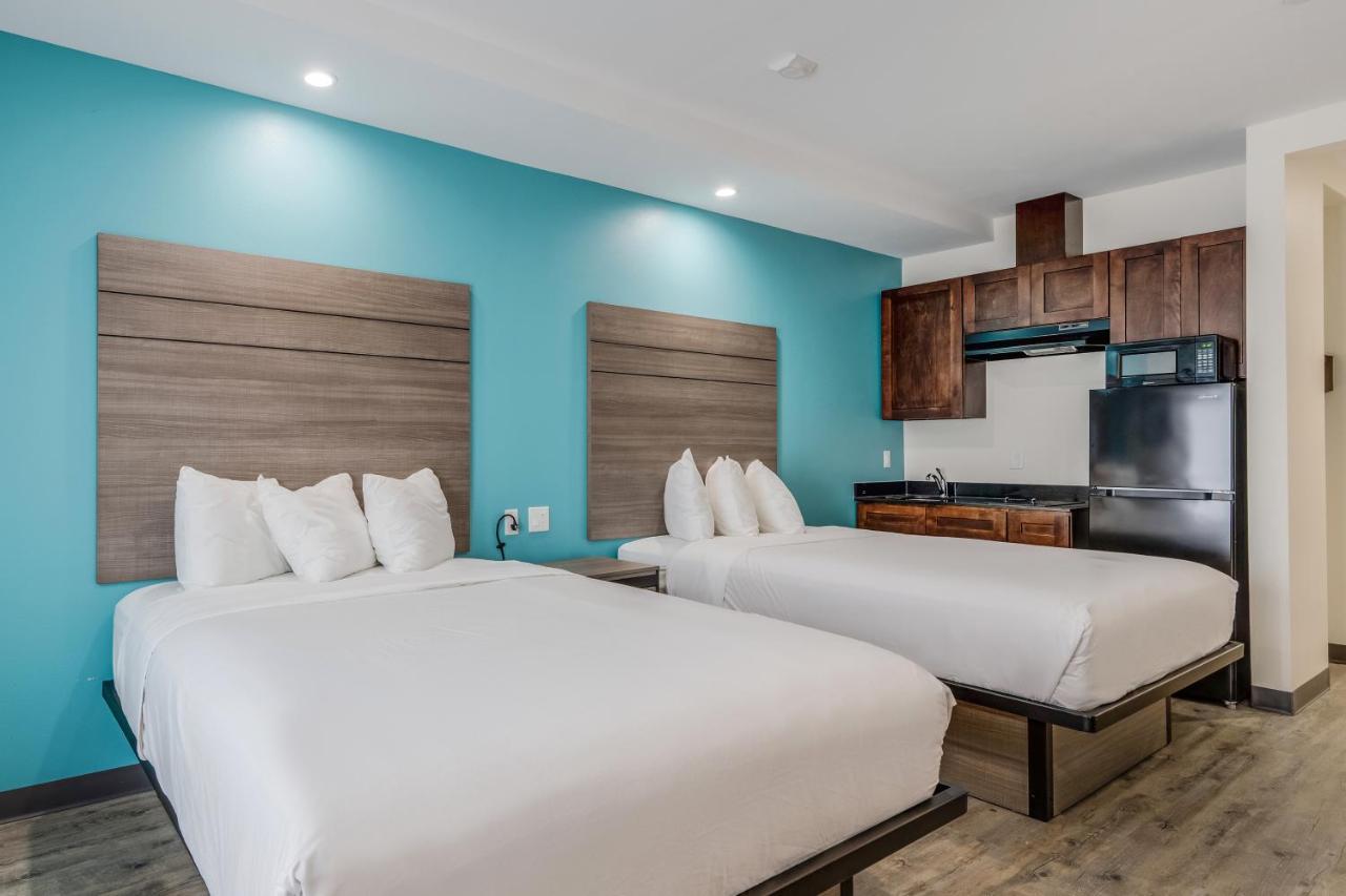 Americas Best Value Inn & Suites Katy Exteriör bild